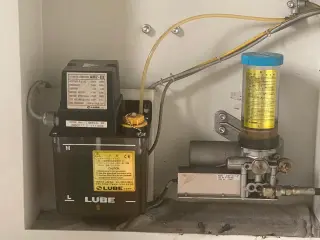 Токарный станкок с ЧПУ - MAZAK QTN 350 II – M с осью С 6102 = Mach4metal
