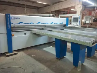 Раскроечный центр HOLZMA HPP 380/38/31
