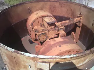 Бегуны, Смеситель литейный. Измельчитель