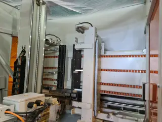 Сверлильно присадочный станок с чпу Holz Her 7403