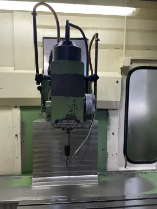 Вертикальный фрезерный станок с ЧПУ DECKEL FP 5 A