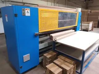 Машина для резки сотового картона FQJ-1800