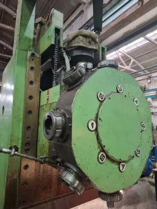Фрезерный станок с ЧПУ FR 500 NCC