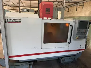 3-х осевой станок с ЧПУ Cincinati Dart 750 (модернизированный)