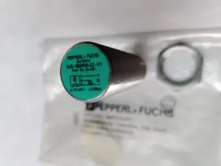 NJ5-18GM50-E2-V1 Pepperl + Fuchs Индуктивный датчик диаметр 18 мм