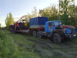 Бурильно - крановая машина (БКМ 534)