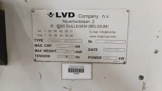 Ножницы гильотинные гидравлические LVD MVS 31/13 год выпуска 2008
