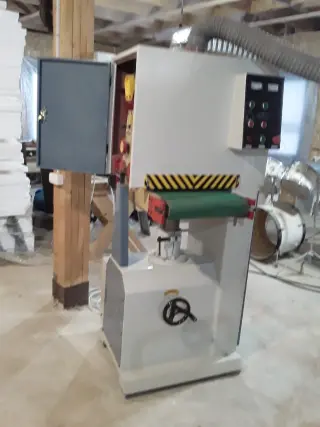 Консольный, ленточный шлифовальный станок мод. Beaver SRP -380 Китай