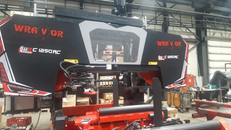 ленточная горизонтальная пилорама Wravor WRC 1250 AC 2019 года выпуска после генерального ремонта 2026