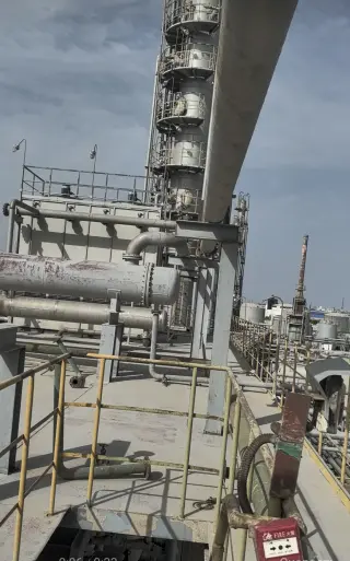 Установка атмосферно- вакуумной перегонки (АВТ), производительностью 200 тыс. тонн в год с линией производства битума, мощностью 150