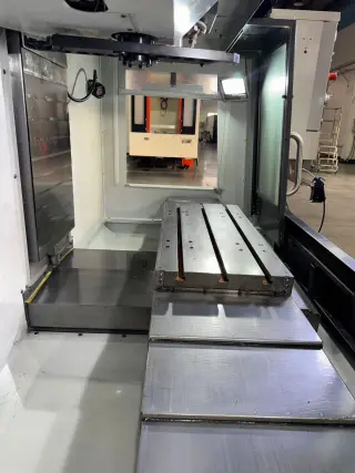 Фрезерный обрабатывающий центр Haas VF-2ss