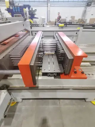 ЧПУ горизонтальный труборасширитель, DM JingDa Machine (Ningbo) Китай