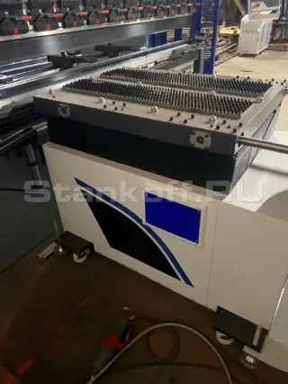 Автоматическая передняя опора с ЧПУ для листогибочного оборудовния KN-380