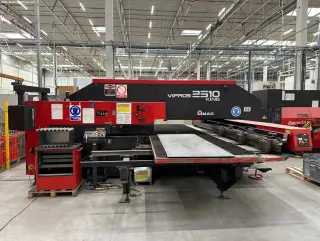 Координатно-вырубной пресс AMADA VIPROS 2510 KING