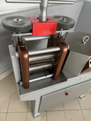 Вальцы ECSFi (Ecostar), «YILMAZ Makina Sanayi» Турция, 2х-сторонние напольные