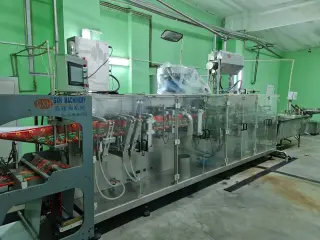 Машина для формирования пакета, розлива и запаивания. Модель: HFFS-Series