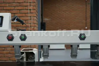 Сверлильно-пазовальный станок с ЧПУ PERFOMA DGM 2850