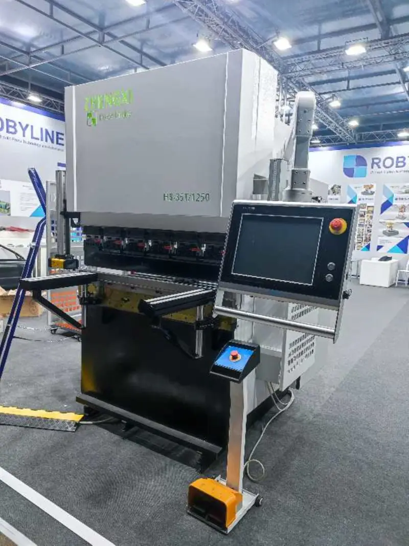 Листогибочный пресс с гидравлическим приводом HB 35-1250