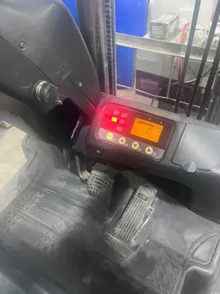 Вилочный погрузчик Komatsu FB15-12, 2007