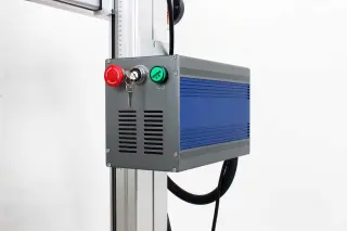 CO2 лазерный маркировщик для поточной маркировки G600, новый