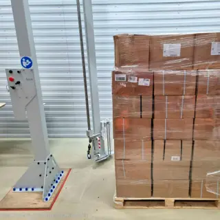 Паллетоупаковщик 4eco307 с вращающейся рукой