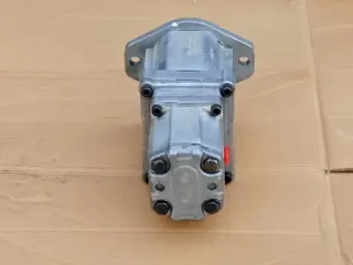 Гидронасос Sauer Danfoss 211.25.452.0A / 111.21.031.00