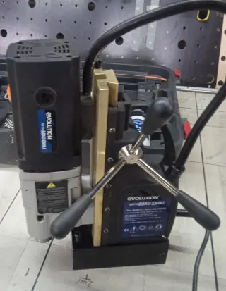 Магнитный сверлильный станок Evolution ME 7500