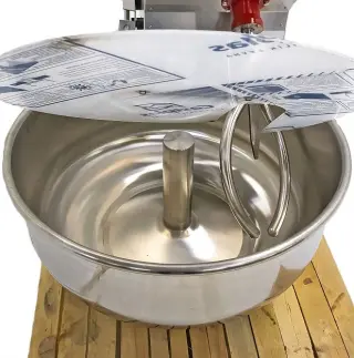 Тестомес вилочный Bakebridge CYM-50 (180 л/75 кг)