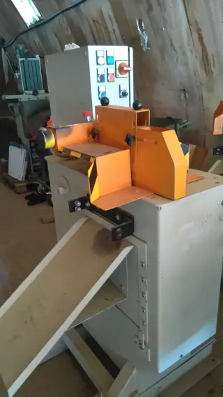 Торцовочный полуавтоматический станок Most d.o.o Raker MPC-180L Словения
