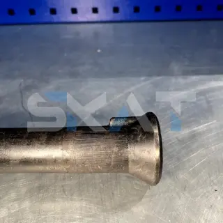 Болт M33х435