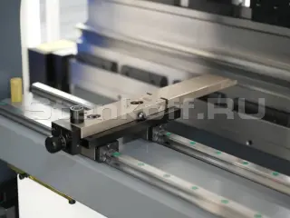 Гидравлический листогибочный пресс KRRASS SPB 110/2500 4 axis