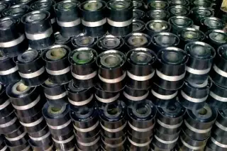 Поршни для поршневых насосов НБ-125 ИЖ 9МГр-73 НПЦ НЦ-320 9ТМ 9Т НБ-32 НБ-50