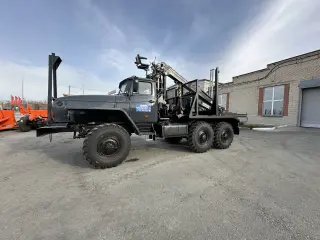 Лесовоз Урал ЯМЗ-238 с новым ГМ