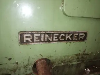 Станок токарно-затыловочный REINECKER UHD 4 Высота центров 435 мм РМЦ 1000 мм Длина поворота 800 мм Поворотный диаметр над опорой скольжения