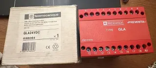 TELEMECANIQUE GLA 24VDC preventa Реле безопасности