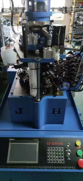 Чулочно-носочные машины JinHao