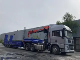 Полуприцеп-тяжеловоз специализированный