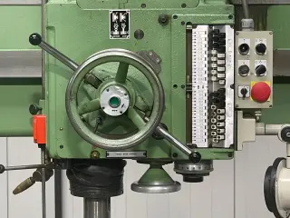 Радиально-сверлильный станок KOVOSVIT MAS - VO 50 / 1600