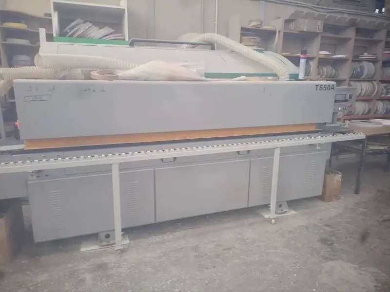 Кромкооблицовочный станок TS50A