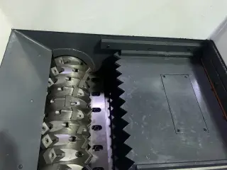 Промышленный одновальный шредер VS-2260