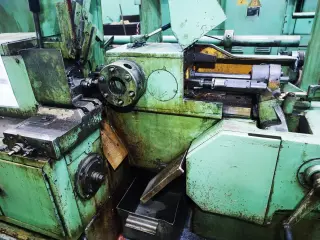 Токарно-револьверный станок автомат 1Е125 (2258)