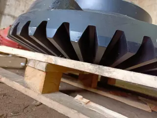 Шестерня коническая КСД-1200, КМД-1200 (1-112913)