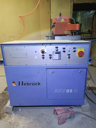Кромкооблицовочный станок Hebrock AKV 88 D