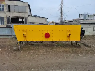 Грохот инерционный ГИС-52