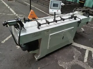 Полуавтоматический трубогибочный станок IRONMAC IB-50NC (почти новый)