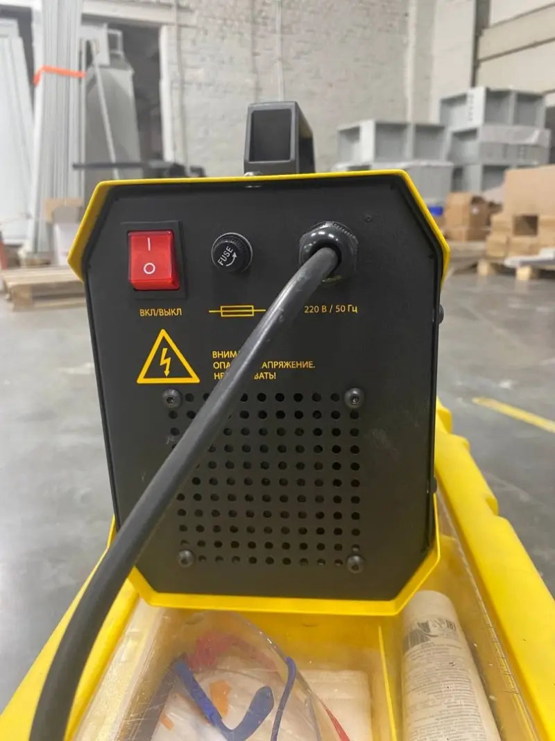 Аппарат для очистки сварочных швов C-WELD X10 AC/DC