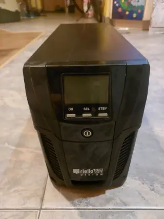 ИБП Riello VST 2000