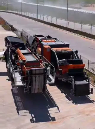 ПРОДАЕМ : Мобильная Ударная Дробилка Polygonmach PTI 213S + с пост грохотом