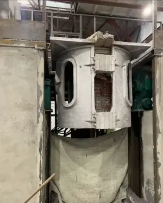 Индукционная плавильная печь UI-0,35Т- 300KW/1S