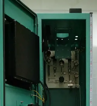 Автоматизированный шкаф газобаллонный на 1 газовый баллон (40 л) для сжатых токсичных и агрессивных газов